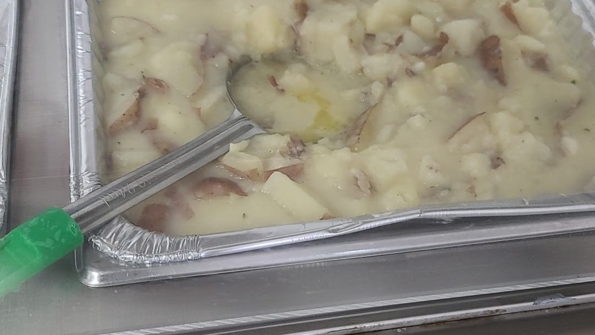 The potato bowl with pulled pork